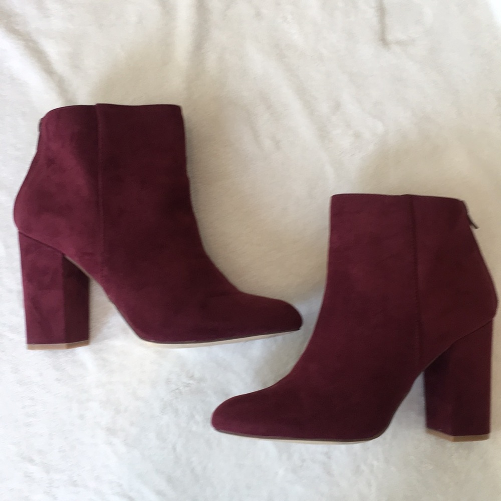 Burgandy Faux Suede Booties Like New Size 10